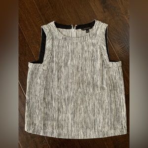 Banana Republic Gray Sweater Knit Vest Top Size Small